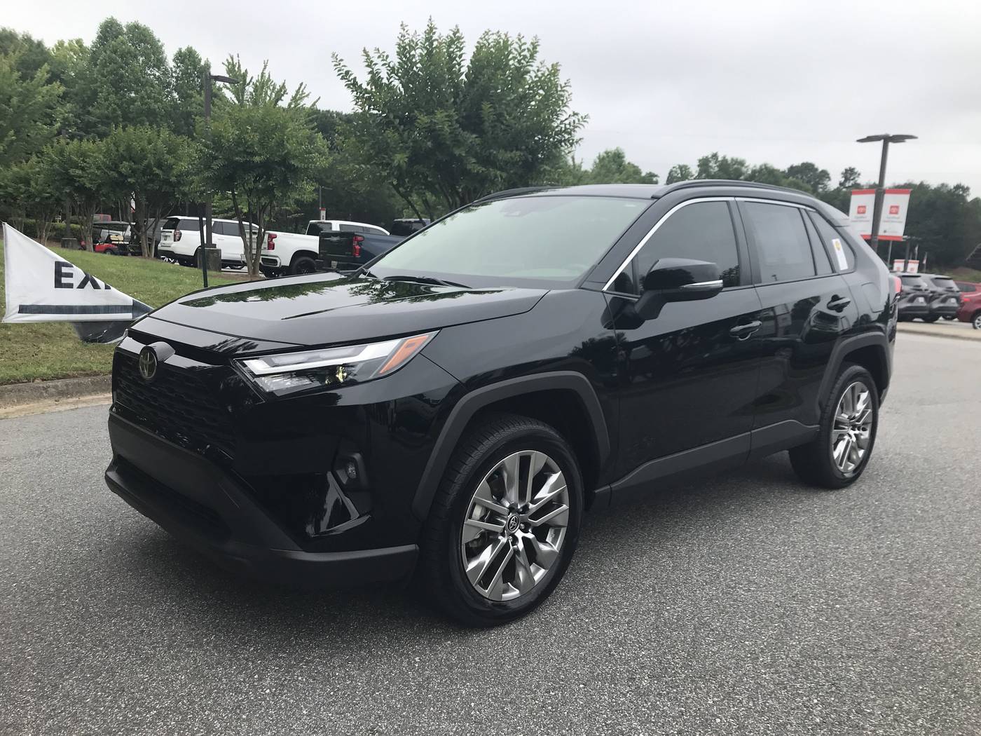 2024 Toyota RAV4 XLE Premium — SUV — 5,913 mi — Winston-Salem, NC