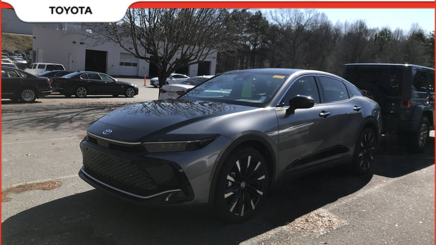 2023 Toyota Crown Platinum — Sedan — 9,803 mi — Winston-Salem, NC