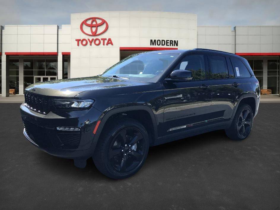 2023 Jeep Grand Cherokee Limited — SUV — 48,686 mi — Winston-Salem, NC