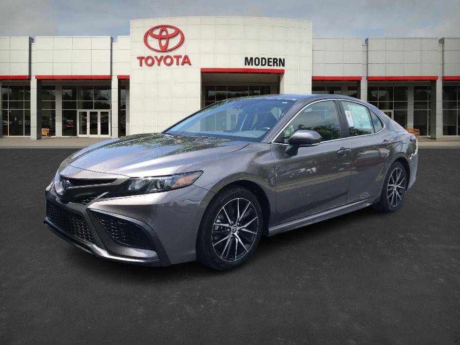 2024 Toyota Camry Hybrid SE — Sedan — 43,627 mi — Winston-Salem, NC