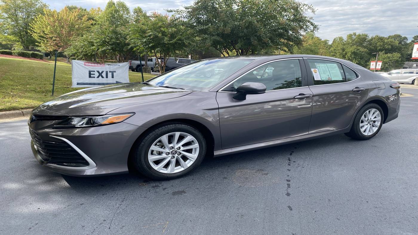 2024 Toyota Camry LE — Sedan — 19,727 mi — Winston-Salem, NC