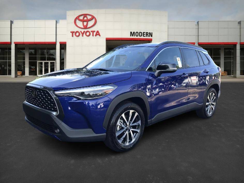 2025 Toyota Corolla Cross XLE — SUV — 5,214 mi — Winston-Salem, NC