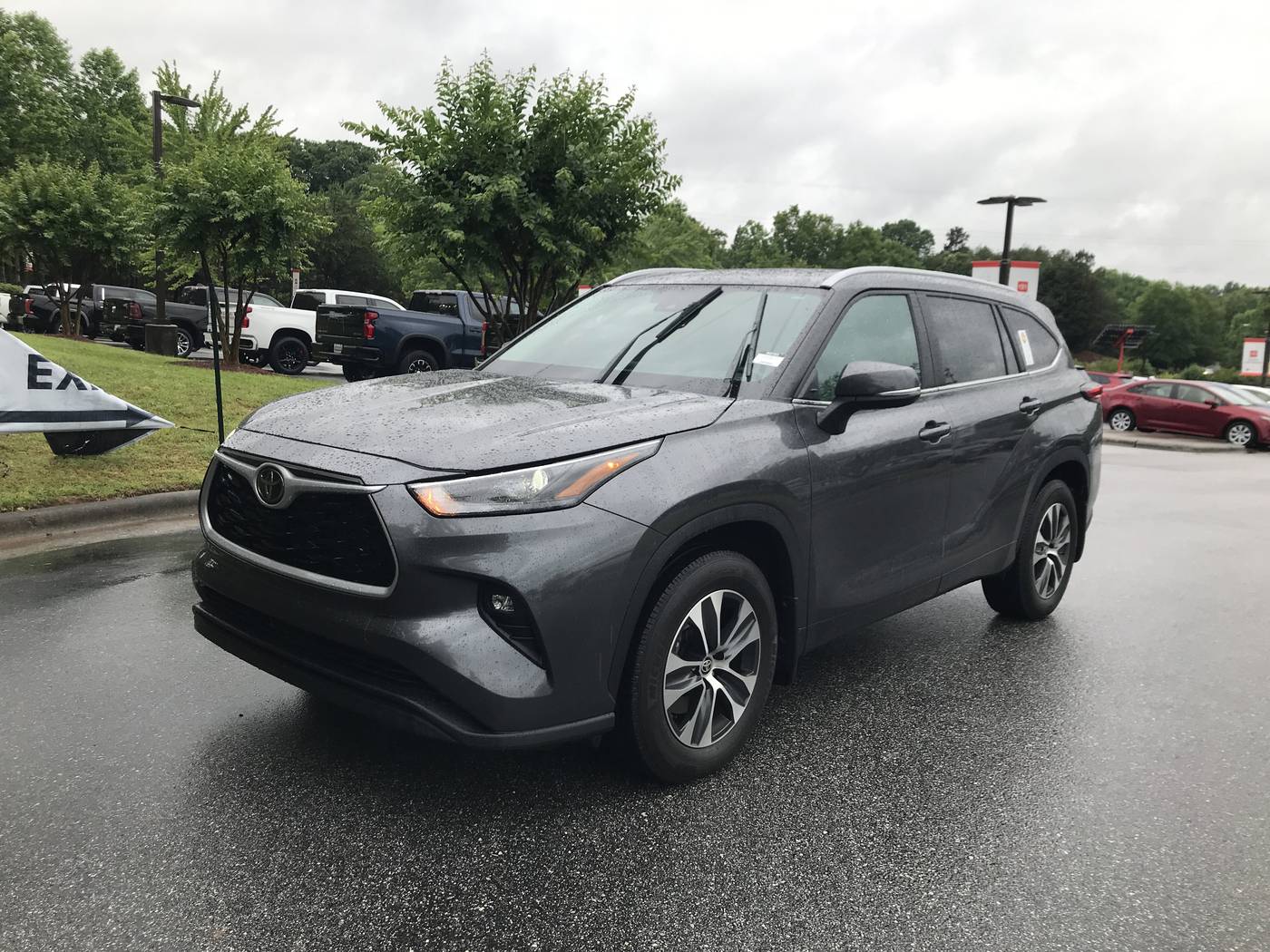 2024 Toyota Highlander XLE — SUV — 11,467 mi — Winston-Salem, NC