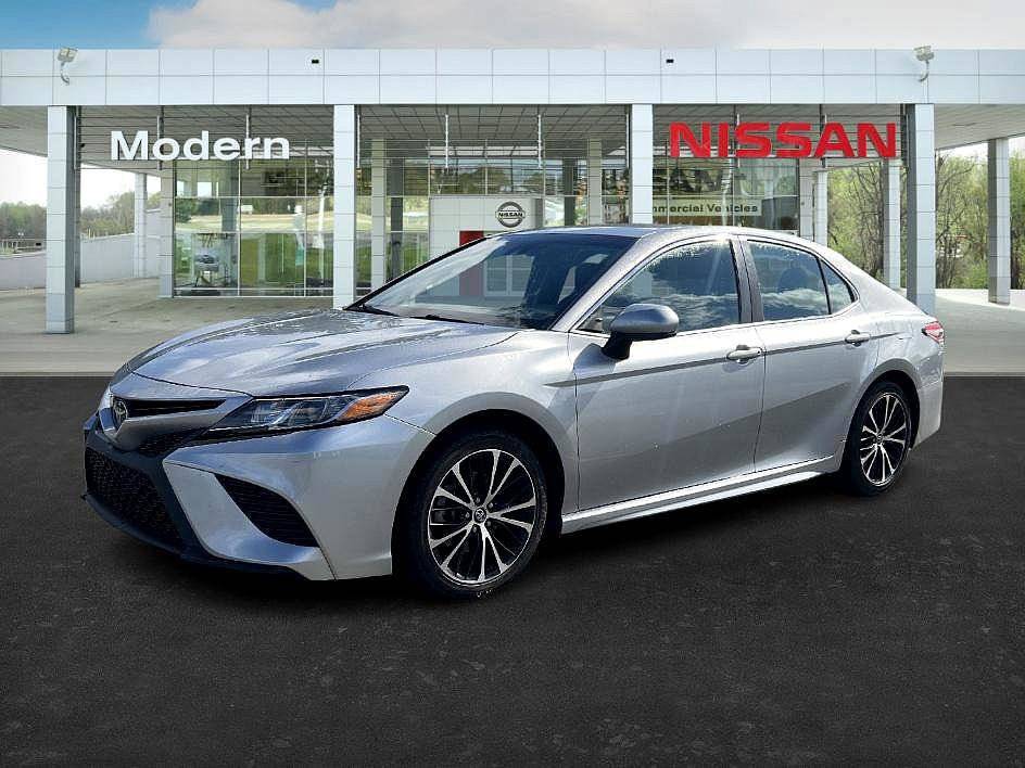 2018 Toyota Camry SE — Sedan — 92,885 mi — Winston-Salem, NC