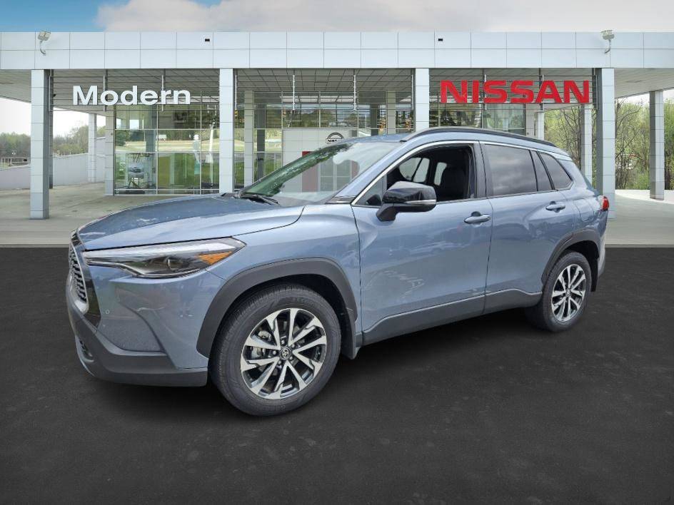 2025 Toyota Corolla Cross XLE — SUV — 3,319 mi — Winston-Salem, NC