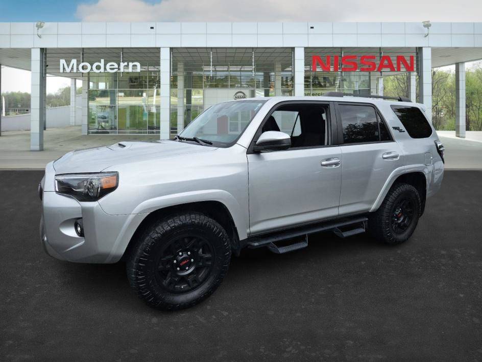 2022 Nissan Pathfinder SV — SUV — 65,080 mi — Winston-Salem, NC