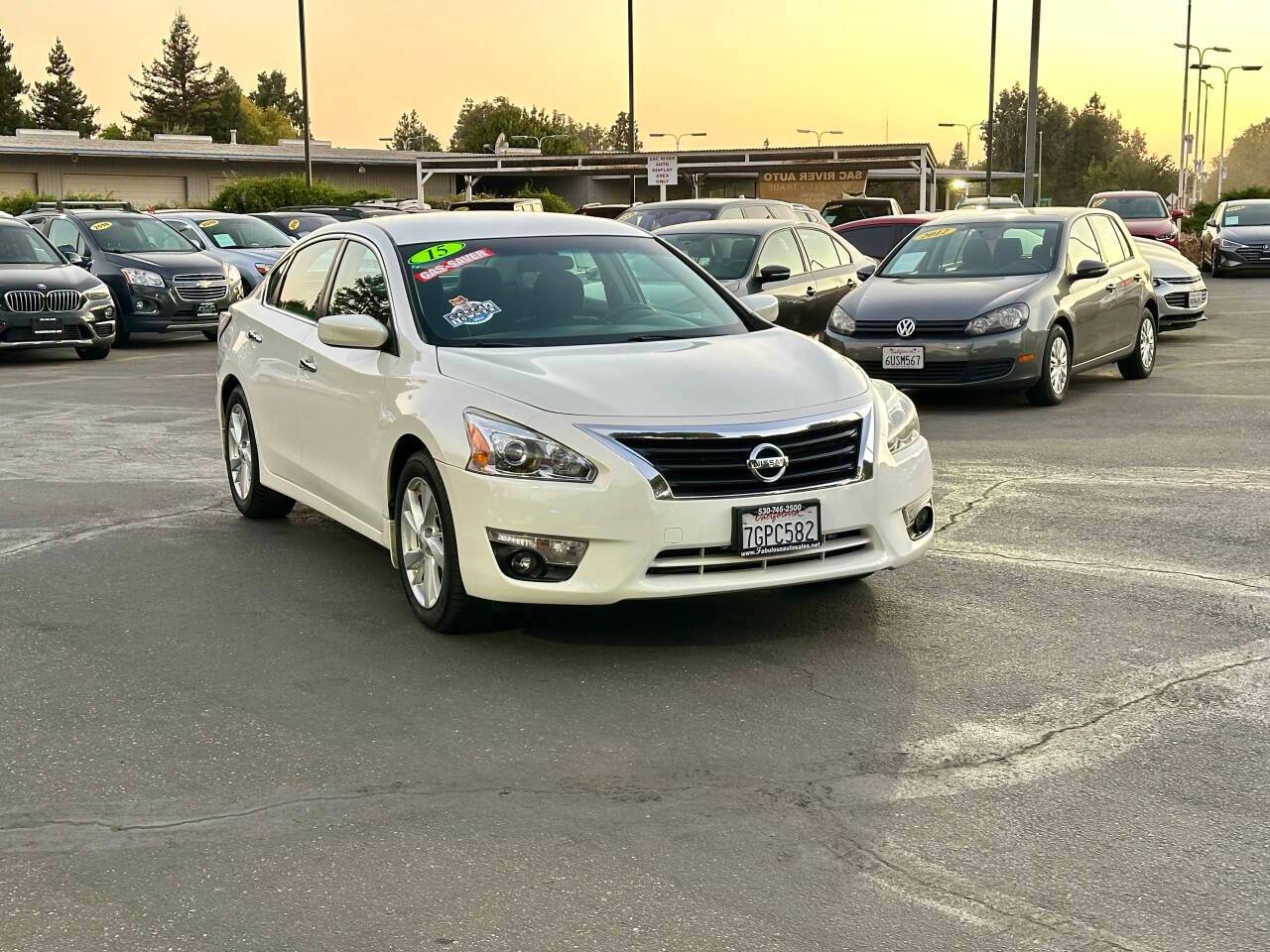 2015 Nissan Altima 2.5 SV — Sedan — 70,234 mi — Davis, CA