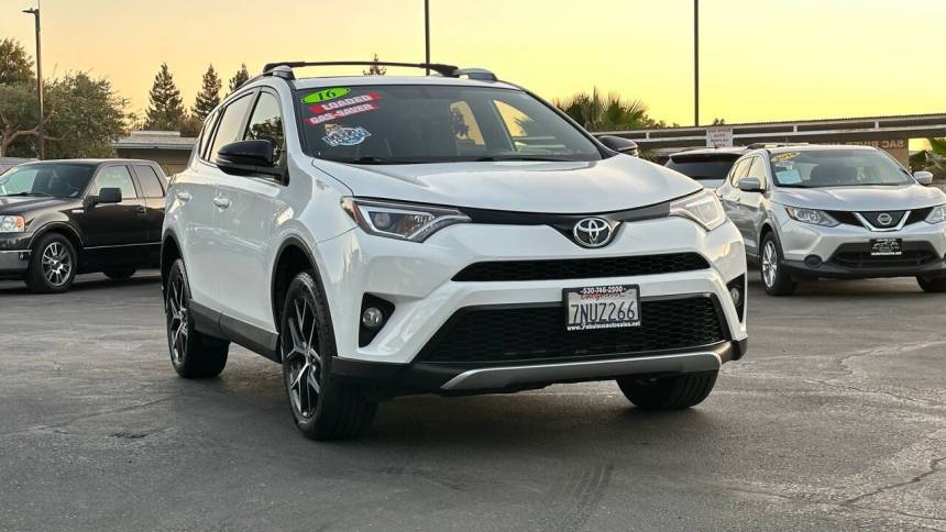 2016 Toyota RAV4 SE — SUV — 111,857 mi — Davis, CA