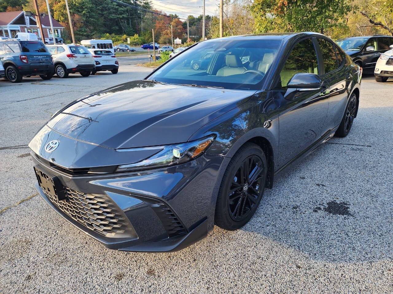 2025 Toyota Camry Hybrid SE — Sedan — 4,003 mi — Rowley, MA