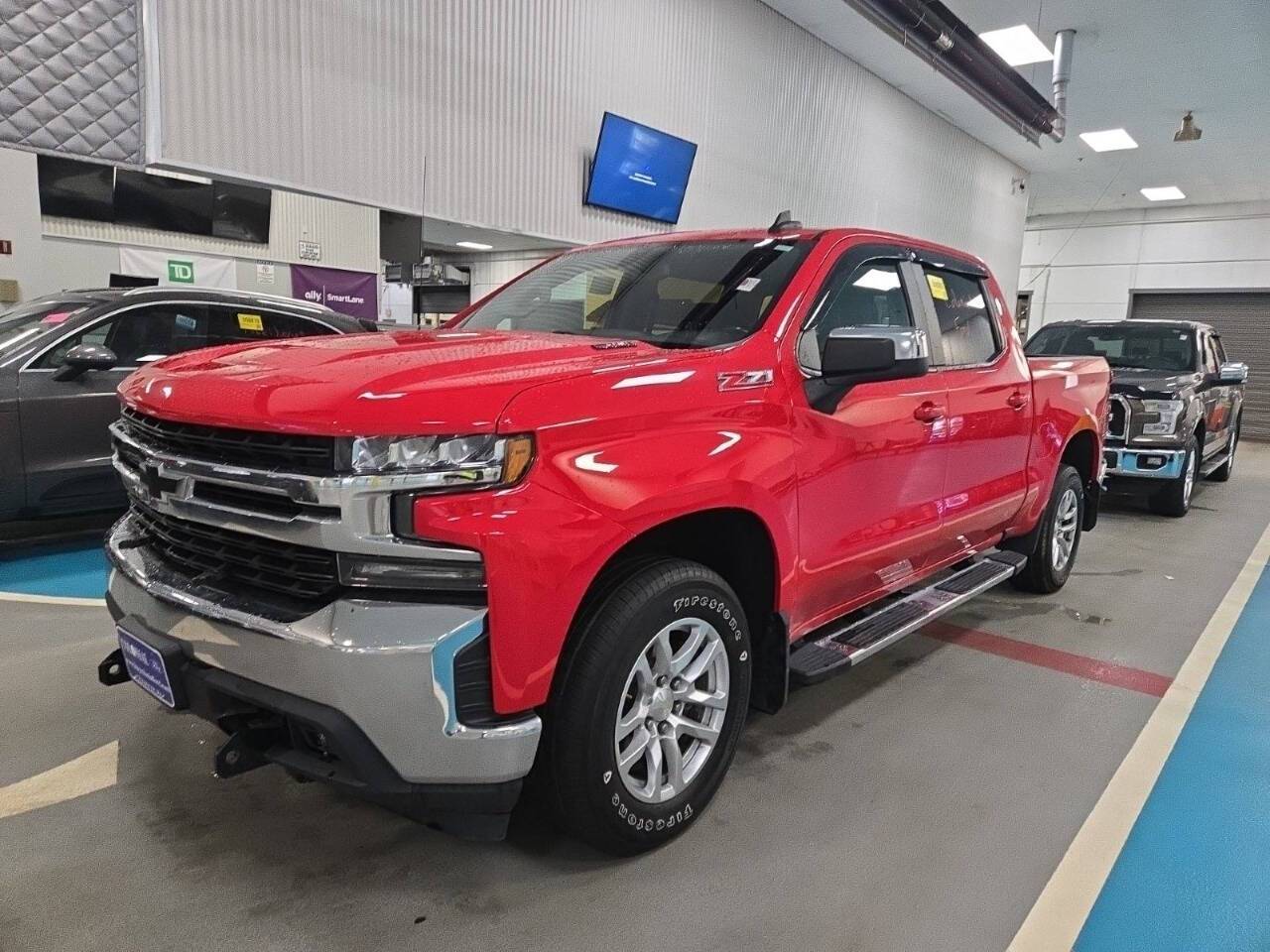 2021 Chevrolet Silverado 1500 LT — Pickup Truck — 113,924 mi — Rowley, MA