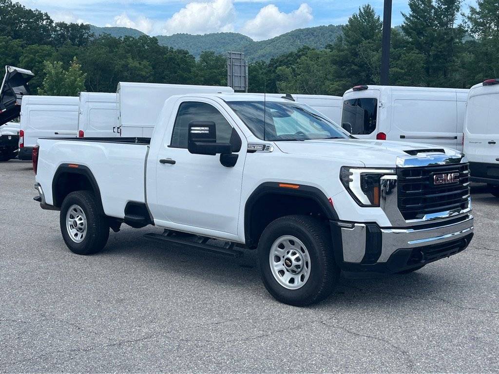 2024 GMC Sierra 2500HD Pro — Pickup Truck — 14,247 mi — Canton, NC