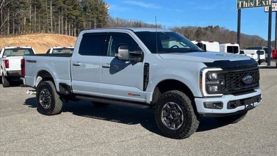 2024 Ford Super Duty F-350 LARIAT — Pickup Truck — 3,375 mi — Canton, NC