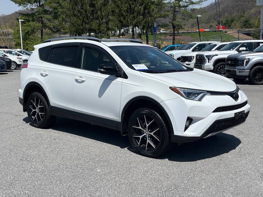 2018 Toyota RAV4 SE — SUV — 81,885 mi — Canton, NC