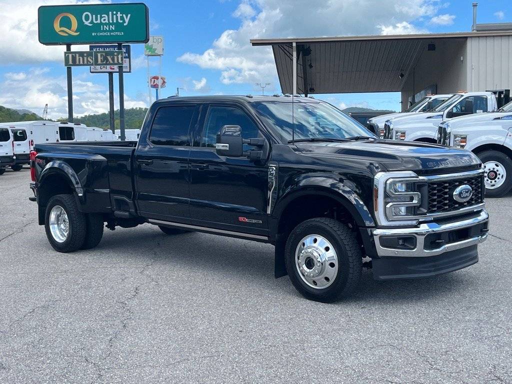 2024 Ford Super Duty F-450 LARIAT — Pickup Truck — 20,385 mi — Canton, NC