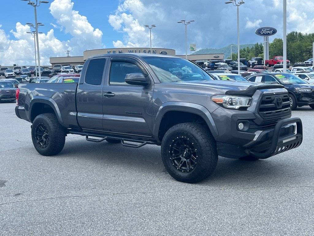 2017 Toyota Tacoma SR5 — Pickup Truck — 77,777 mi — Canton, NC