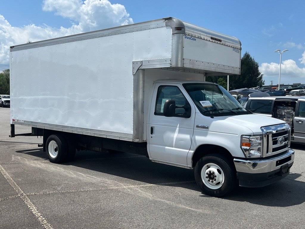 2023 Ford E-Series Cutaway Base — Chassis Cab Truck — 33,845 mi — Canton, NC