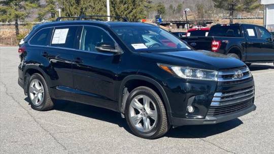 2017 Toyota Highlander Limited Platinum — SUV — 112,313 mi — Canton, NC