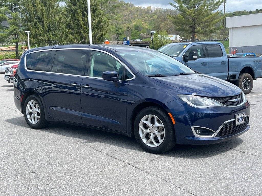 2019 Chrysler Pacifica Touring Plus — Minivan — 99,800 mi — Canton, NC