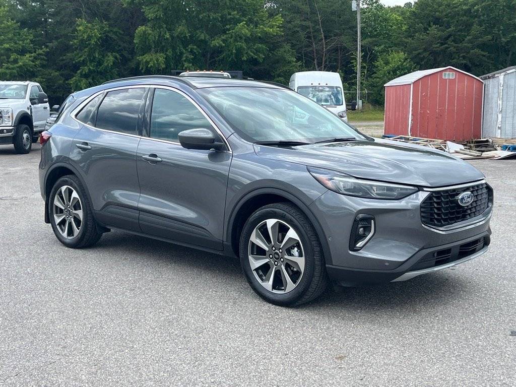 2023 Ford Escape Platinum — SUV — 14,827 mi — Canton, NC
