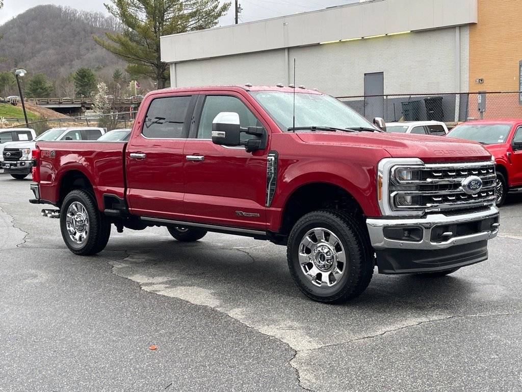 2023 Ford Super Duty F-350 LARIAT — Pickup Truck — 61,313 mi — Canton, NC