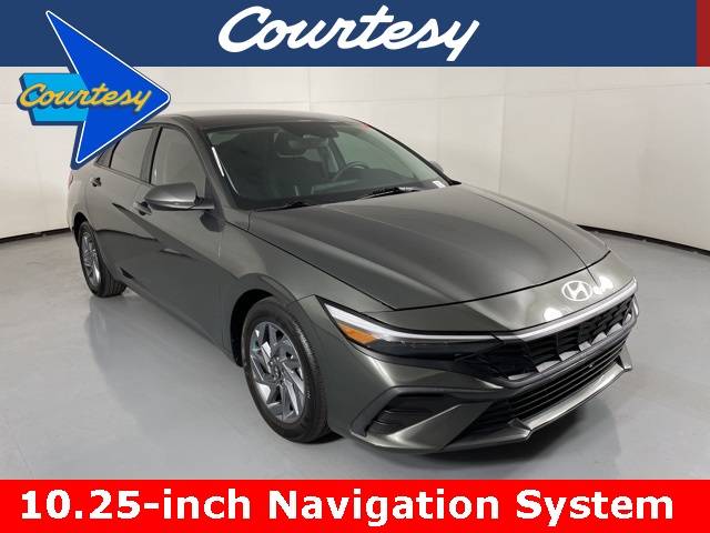 2024 Hyundai Elantra SEL — Sedan — 8,451 mi — Mesa, AZ