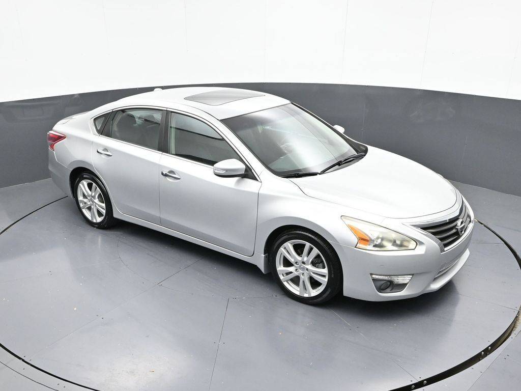 2013 Nissan Altima 3.5 SL — Sedan — 35,113 mi — Nashville, TN