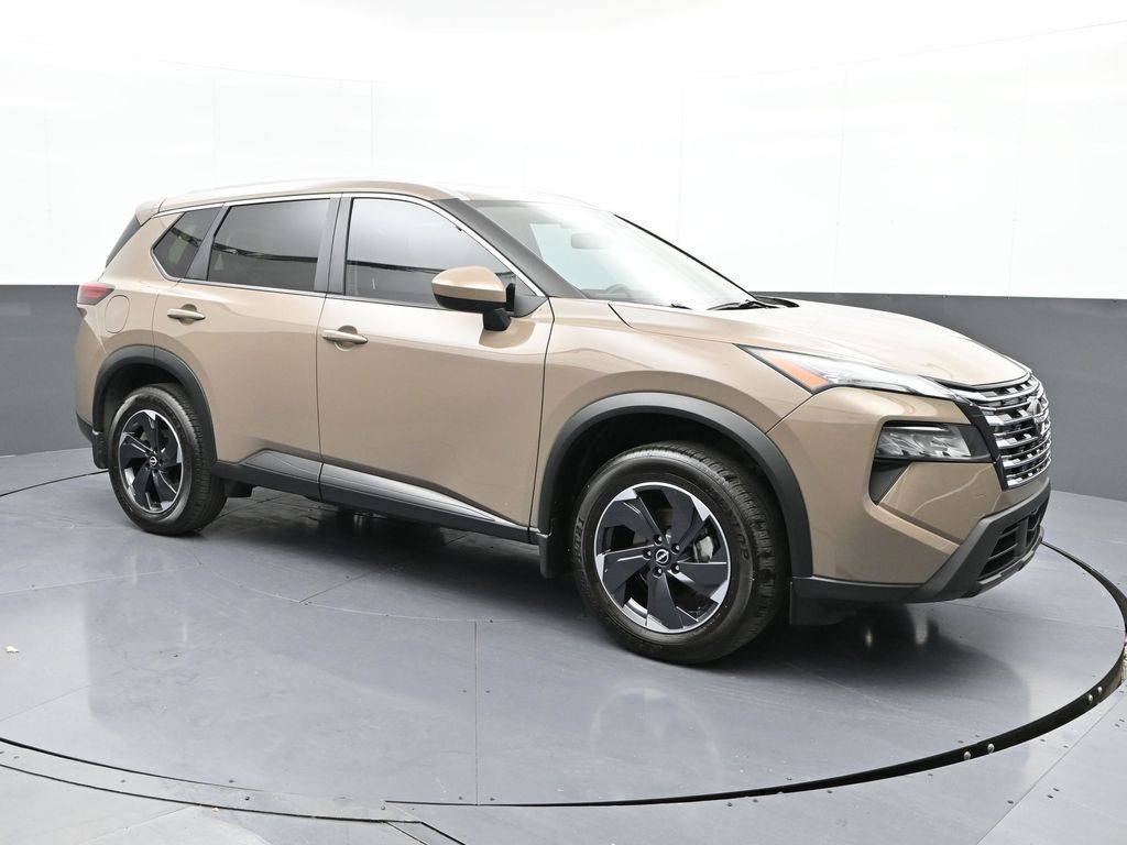 2024 Nissan Rogue SV — SUV — 5,672 mi — Nashville, TN