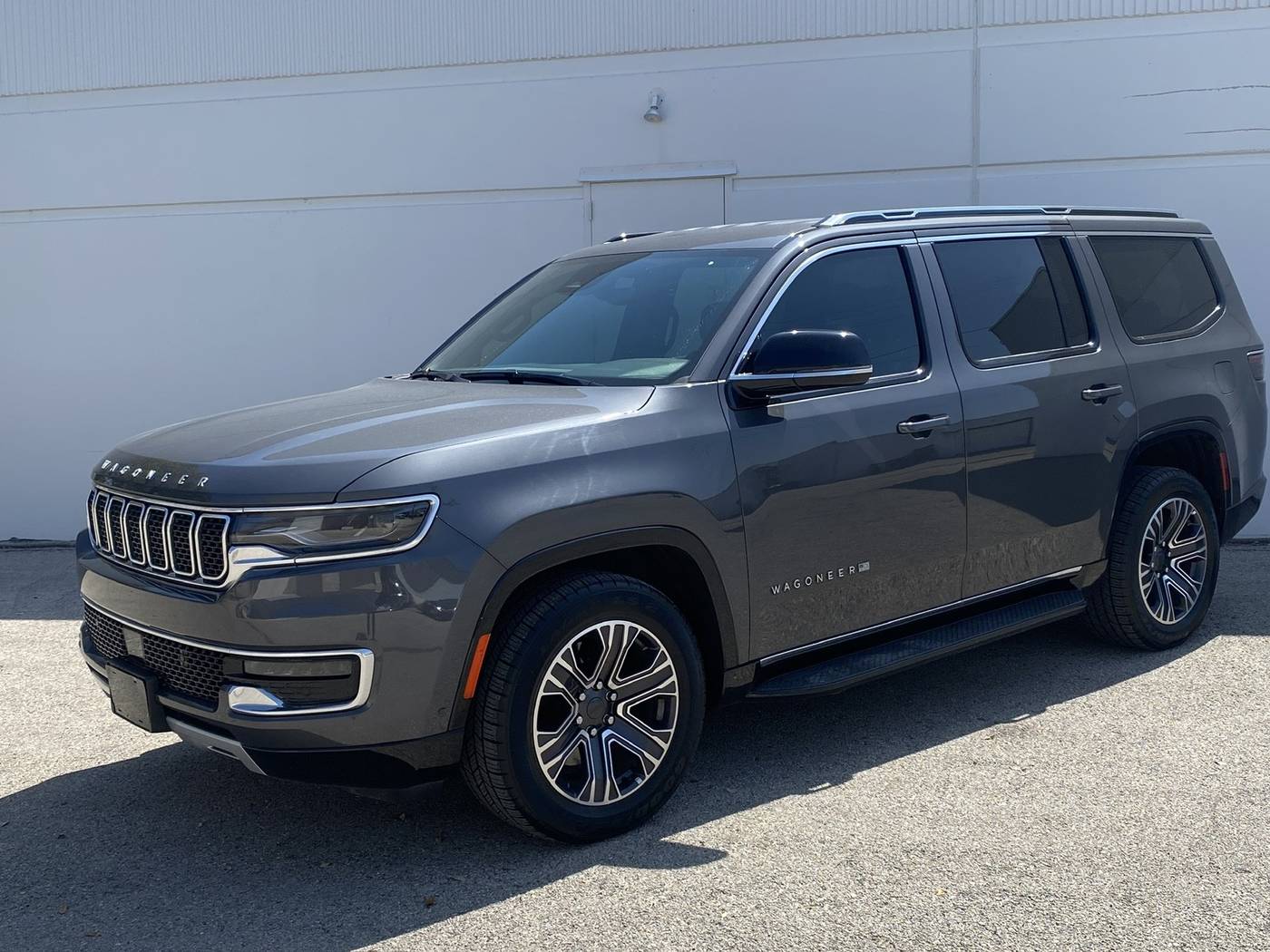 2023 Jeep Wagoneer Series II — SUV — 27,858 mi — San Antonio, TX