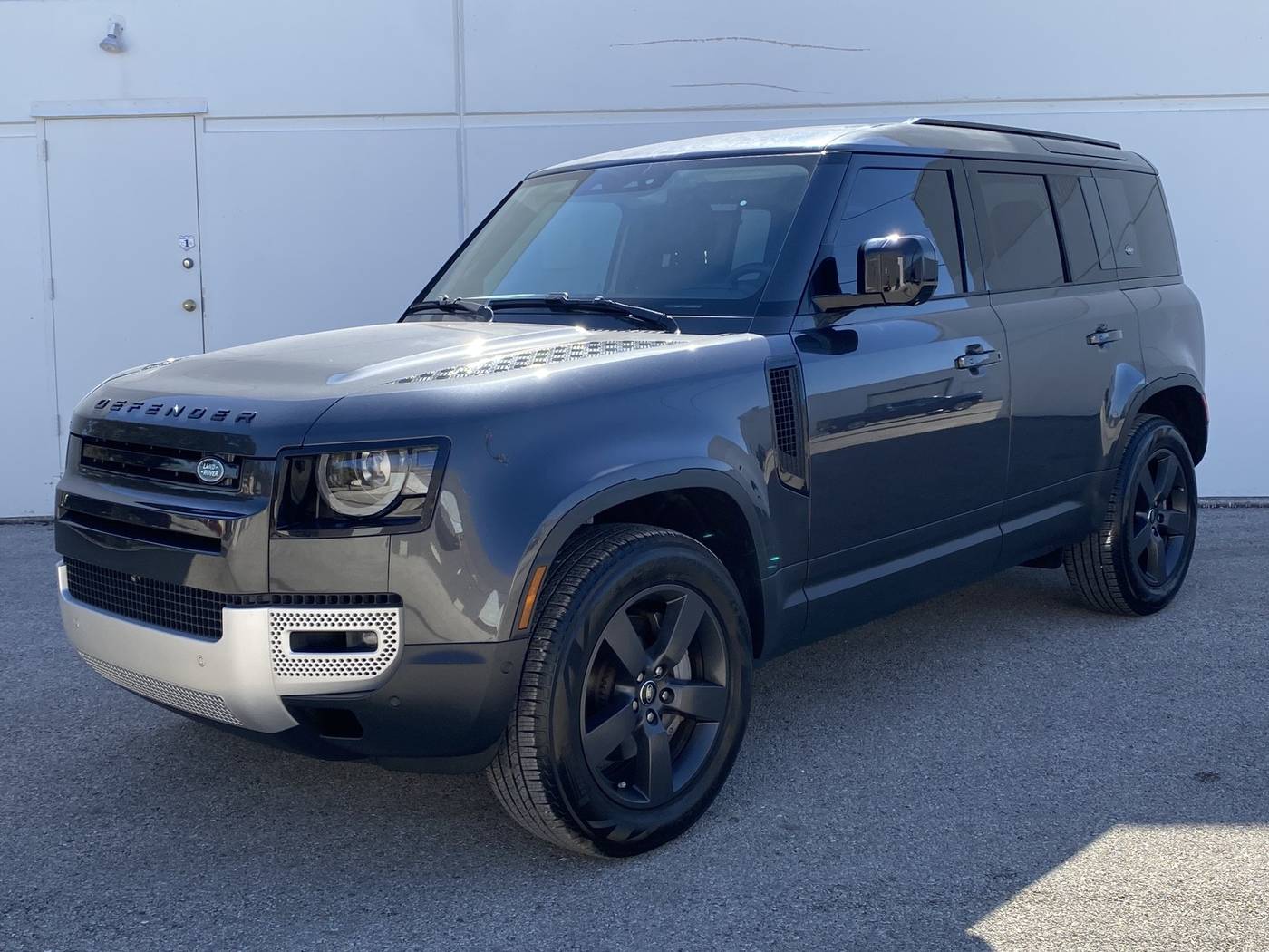 2024 Land Rover Defender S — SUV — 3,317 mi — San Antonio, TX