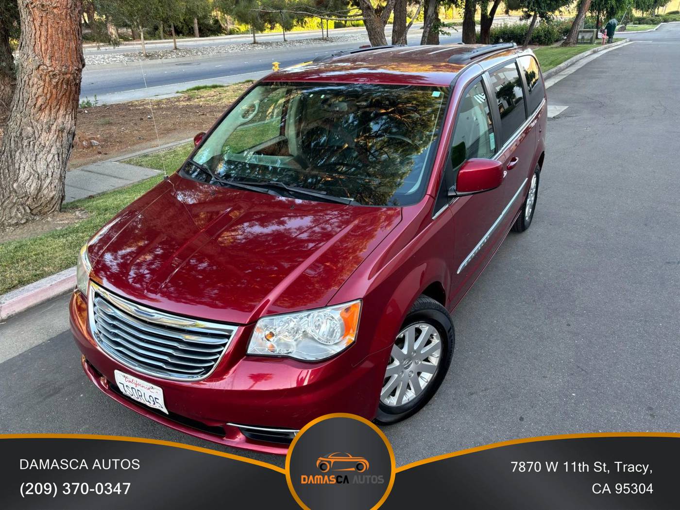 2015 Chrysler Town & Country Touring — Minivan — 140,782 mi — Tracy, CA