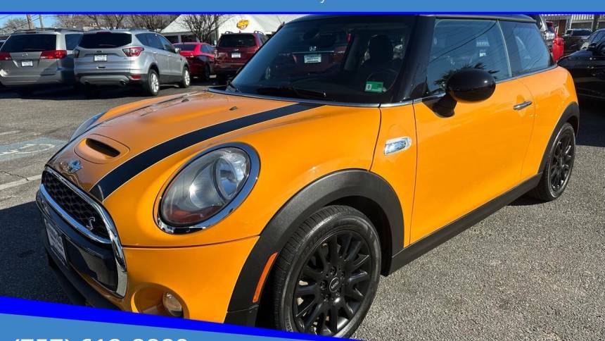 2018 MINI Hardtop Cooper S — Hatchback — 36,158 mi — Virginia Beach, VA