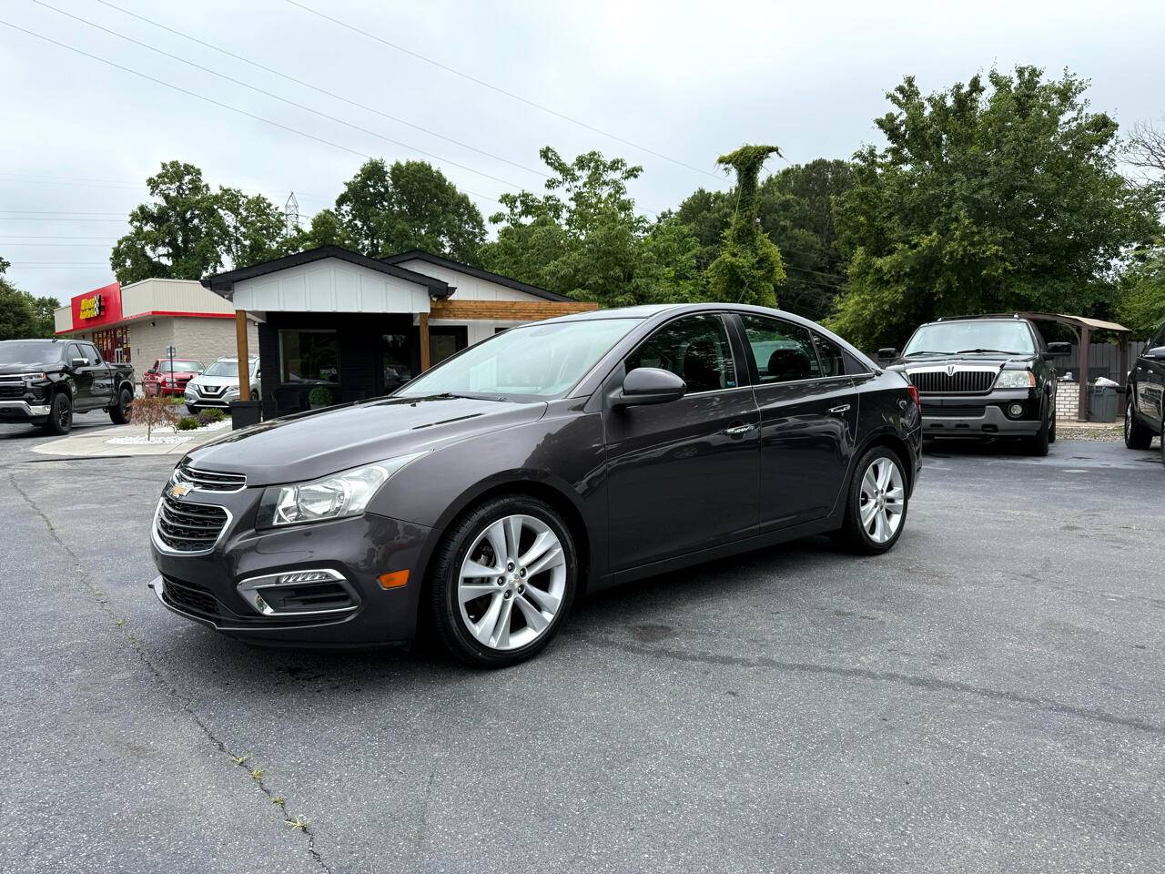 2016 Chevrolet Cruze Limited LTZ — Sedan — 140,225 mi — Hickory, NC