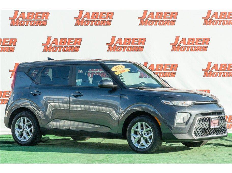 2022 Kia Soul LX — Hatchback — 94,753 mi — Reedley, CA