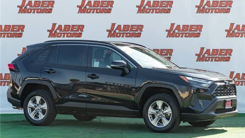 2022 Toyota RAV4 XLE — SUV — 60,762 mi — Reedley, CA