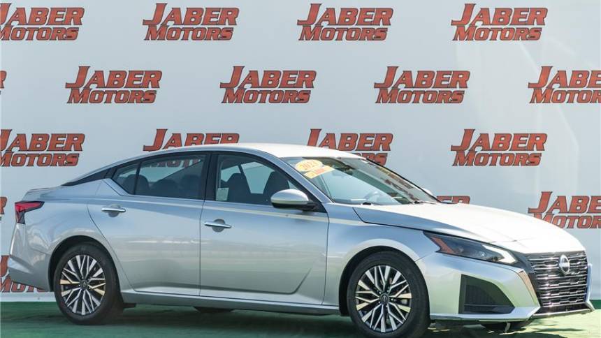 2023 Nissan Altima SV — Sedan — 41,899 mi — Reedley, CA