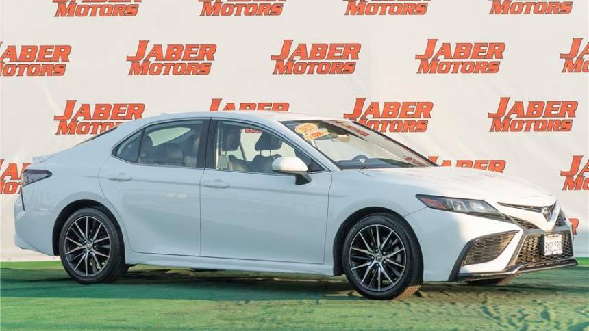 2021 Toyota Camry SE — Sedan — 99,806 mi — Reedley, CA