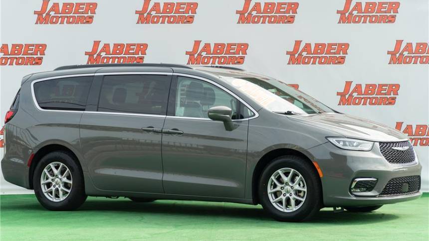 2022 Chrysler Pacifica Touring L — Minivan — 62,853 mi — Reedley, CA