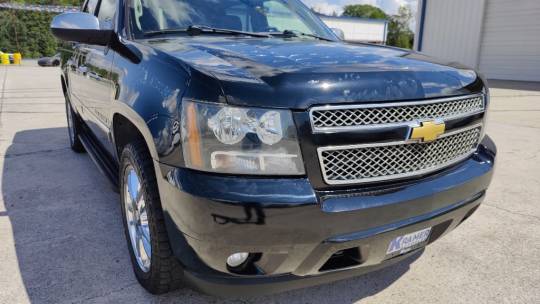 Used 2009 Chevy Avalanche LTZ Sport Utility Pickup 4D 5 1/4 ft Prices