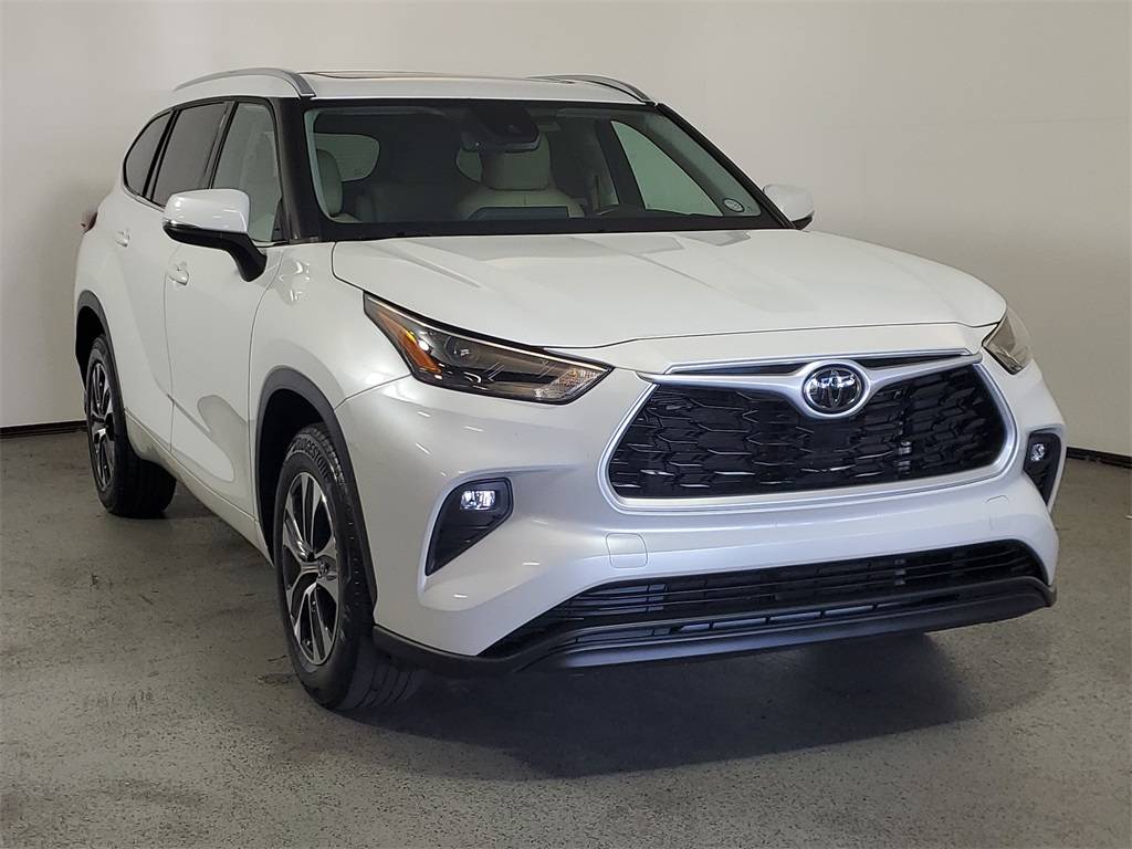 2022 Toyota Highlander XLE — SUV — 32,385 mi — Clermont, FL