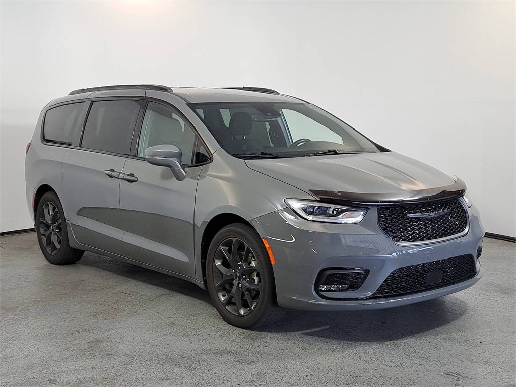 2021 Chrysler Pacifica Touring — Minivan — 92,641 mi — Clermont, FL