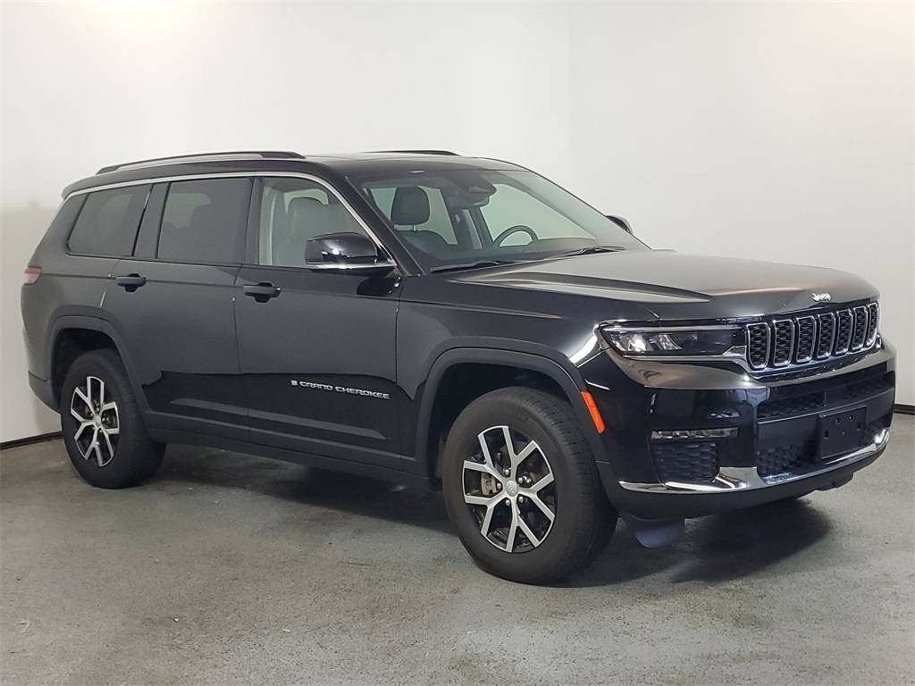 2023 Jeep Grand Cherokee Limited — SUV — 18,112 mi — Clermont, FL