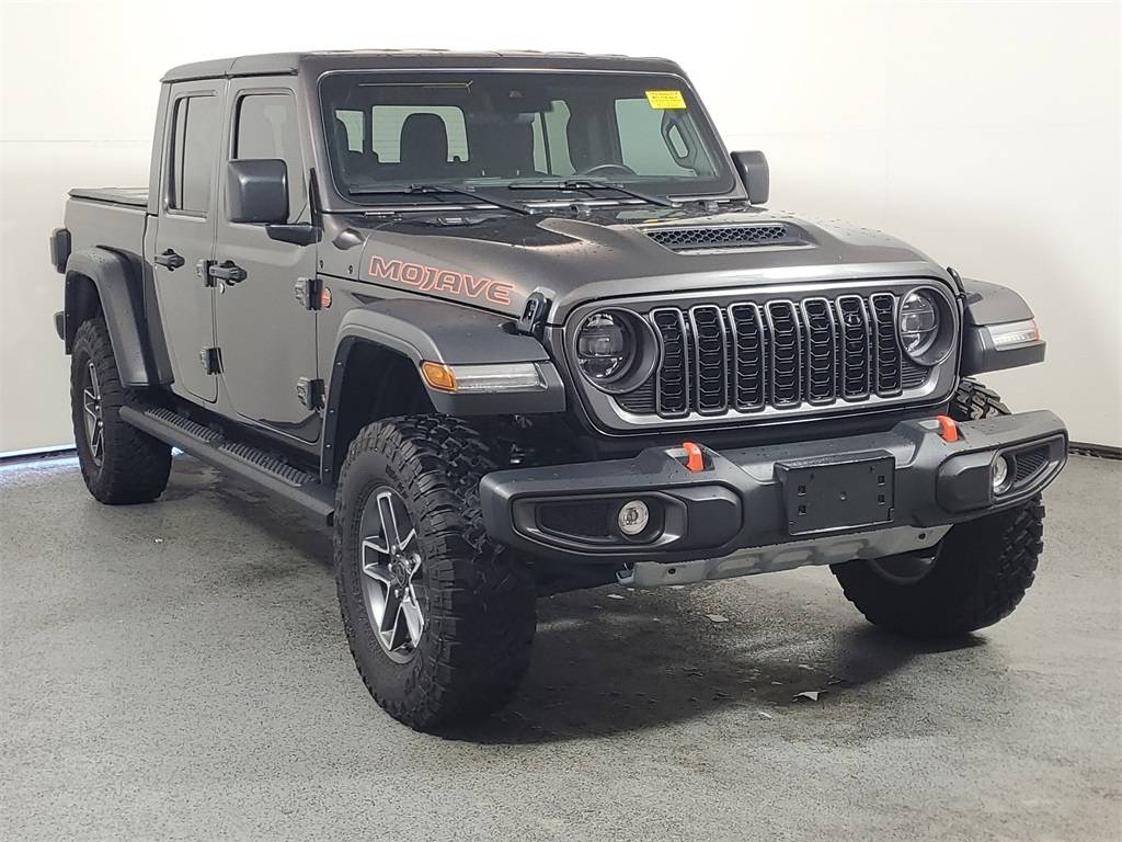 2024 Jeep Gladiator Mojave — Pickup Truck — 22,978 mi — Clermont, FL