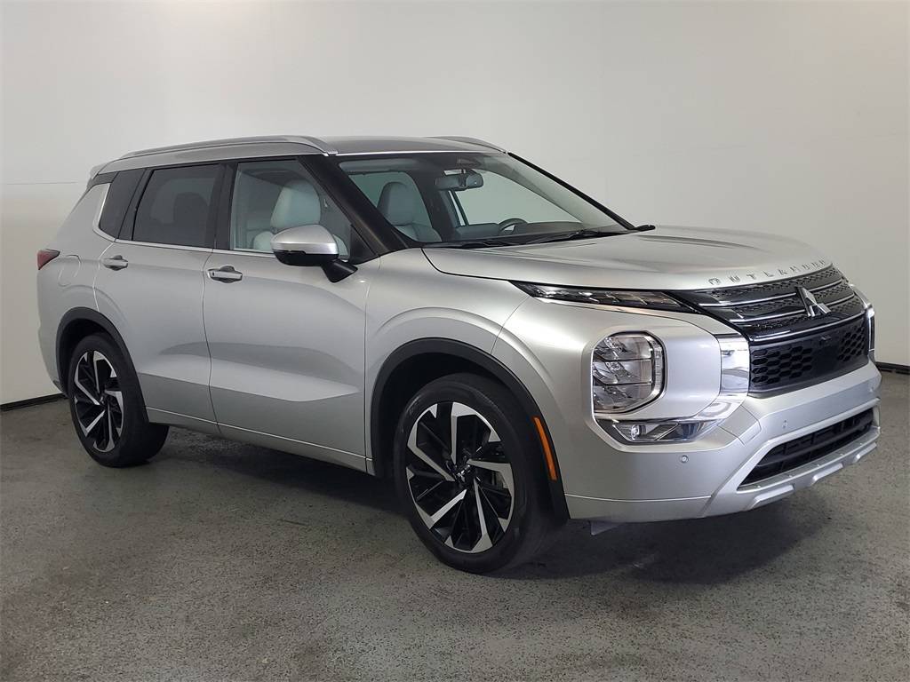 2023 Mitsubishi Outlander SEL — SUV — 51,134 mi — Clermont, FL