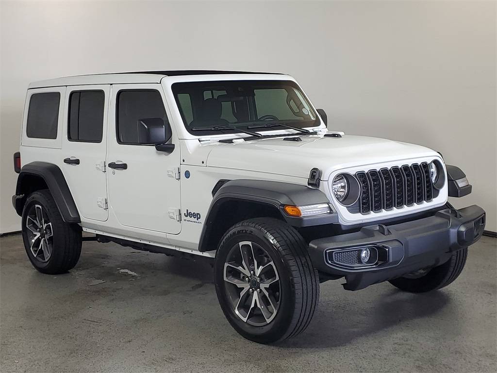 2025 Jeep Wrangler Sport S — SUV — 8,110 mi — Clermont, FL