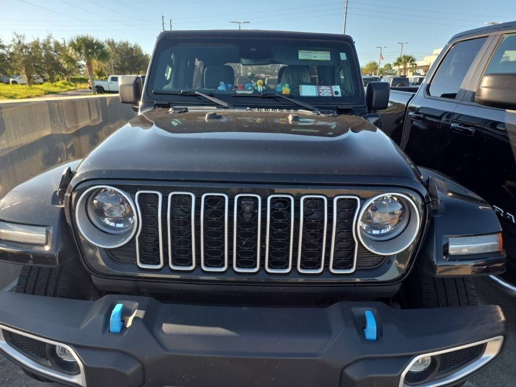 2024 Jeep Wrangler Sahara — SUV — 42,192 mi — Clermont, FL