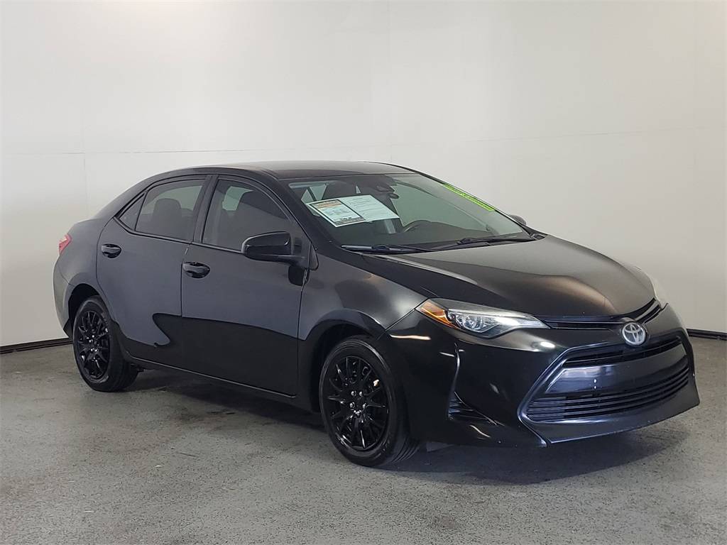 2019 Toyota Corolla LE — Sedan — 136,000 mi — Clermont, FL