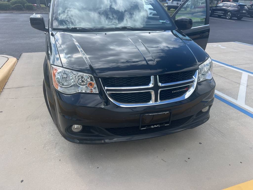 2019 Dodge Grand Caravan SXT — Minivan — 81,751 mi — Clermont, FL