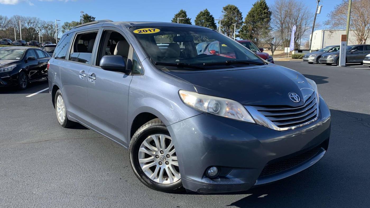 2017 Toyota Sienna XLE — Minivan — 158,639 mi — Greenville, SC