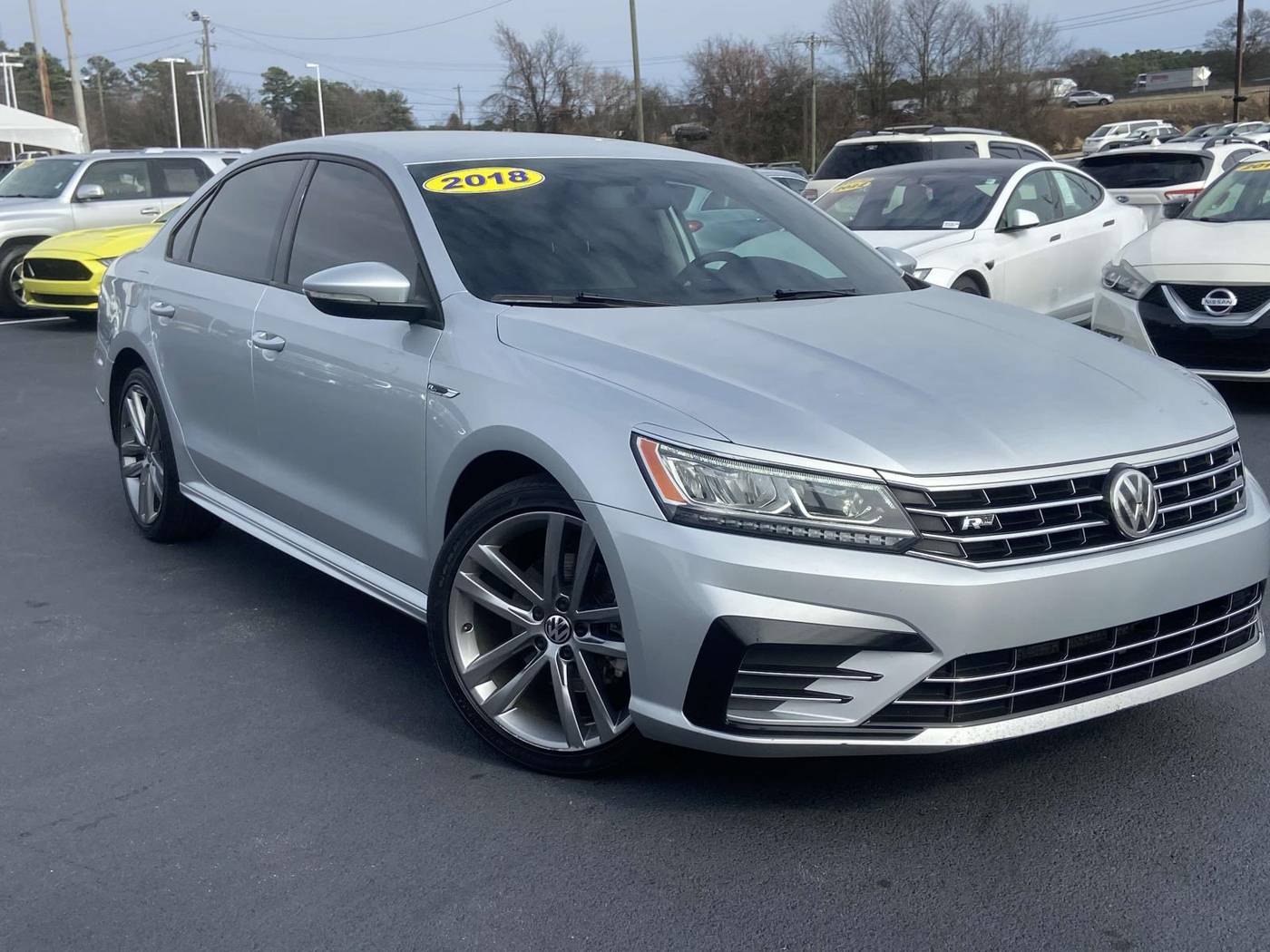 2018 Volkswagen Passat R-Line — Sedan — 153,294 mi — Greenville, SC