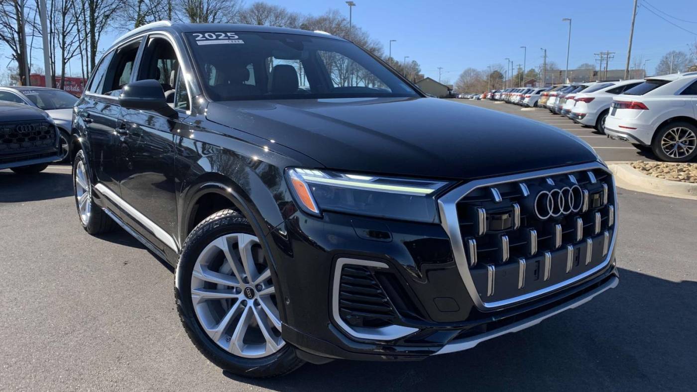 2025 Audi Q7 Premium — SUV — 7,603 mi — Greenville, SC